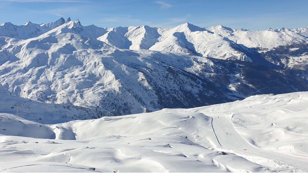 Piste rouge Carline à Valmeinier du domaine skiable du Galibier Thabor
