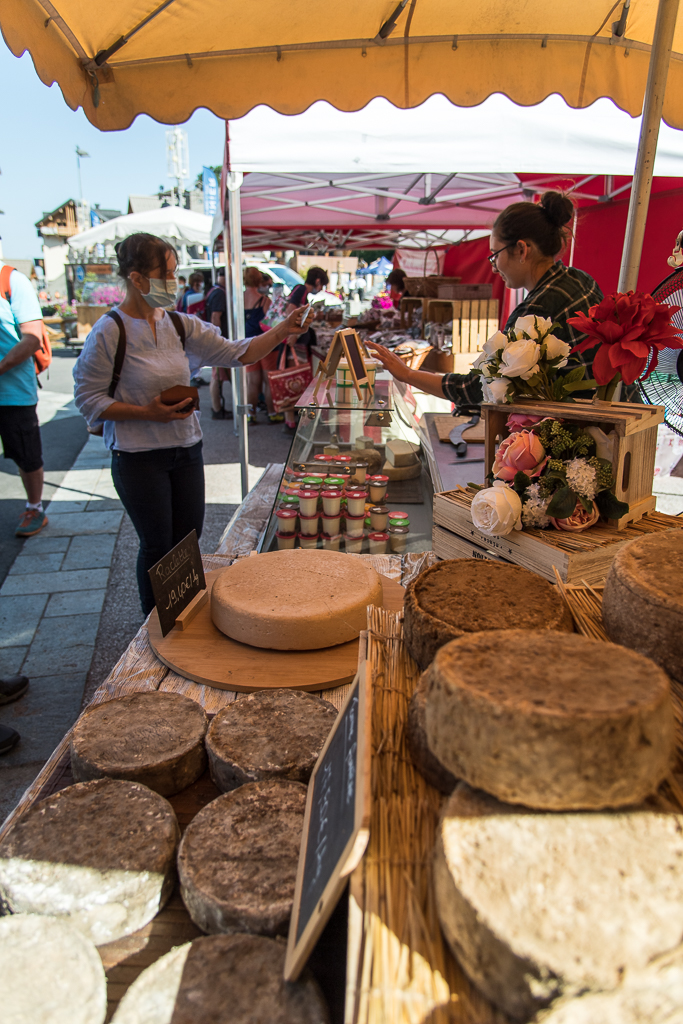 Käse auf dem Markt von Valmeinier - Sommer 2021 -